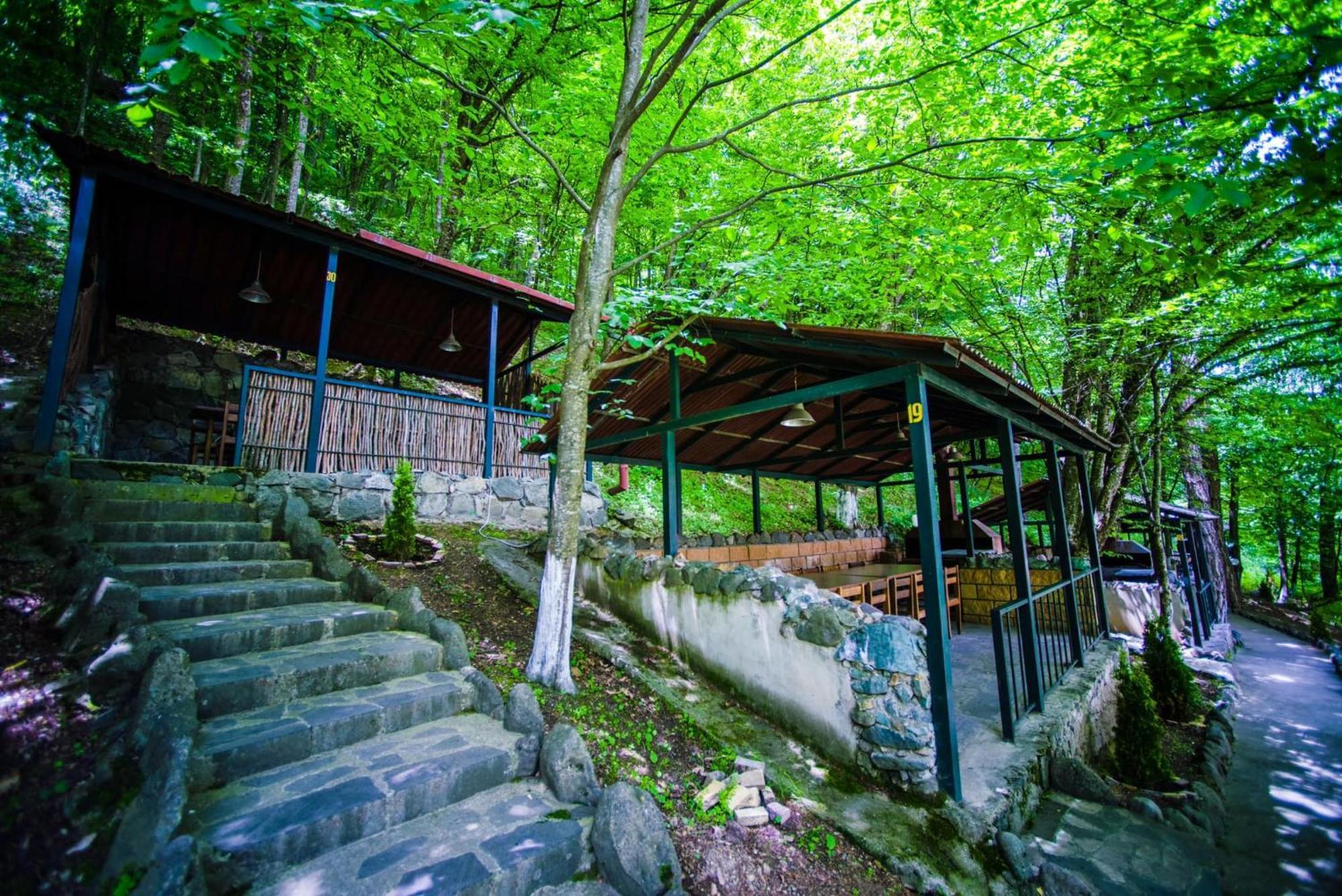 Haghartsin Hotel And Restaurant Dilijan Exteriör bild