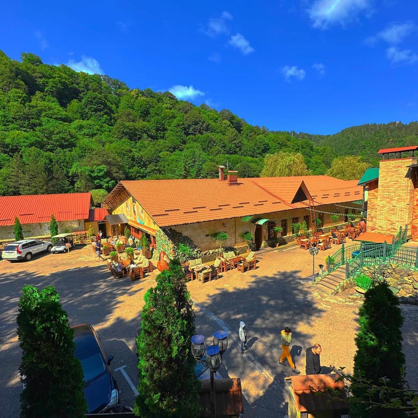 Haghartsin Hotel And Restaurant Dilijan Exteriör bild